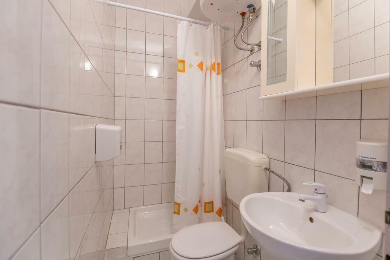 Apartments Amalia Подгора Экстерьер фото